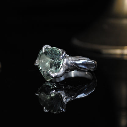 HEPHAESTUS QUARTZ RING